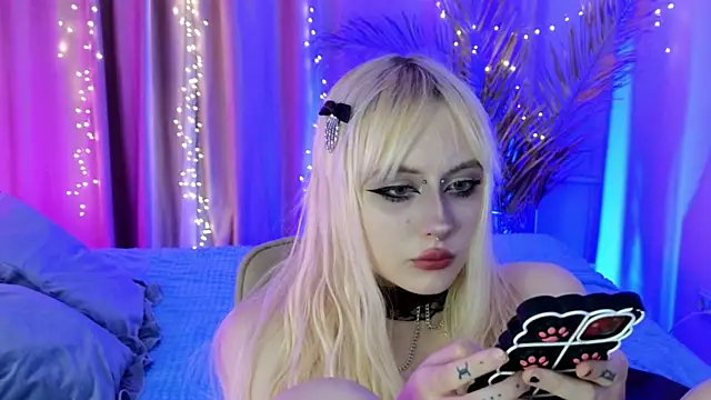 Snapshot of rraffaellka chatting on June 20, 2026, 9:17 pm rraffaellka online show from June 20, 2026, 9:17 pm