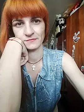 YaroslavaLester online show from July 26, 2026, 9:27 am