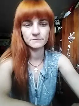 YaroslavaLester online show from July 28, 2026, 7:37 am