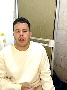 Ferrandiz23 online show from March 16, 2026, 5:44 am