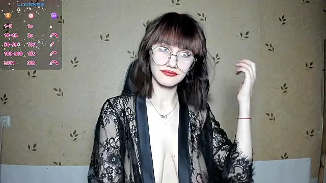 Snapshot of NicoleDaviss chatting on May 28, 2026, 7:22 pm NicoleDaviss online show from May 28, 2026, 7:22 pm
