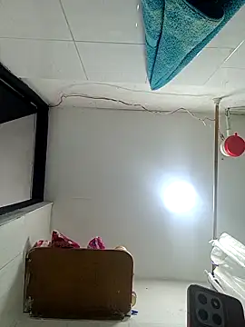 Little Sweett online show from March 10, 2026, 2:00 pm