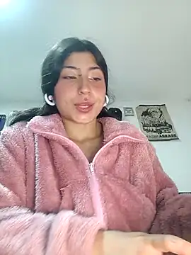 Little Sweett online show from March 12, 2026, 4:13 pm