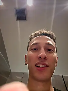 Snapshot of Thiago_Jones1 chatting on June 22, 2026, 10:07 pm Thiago Jones1 online show from June 22, 2026, 10:07 pm