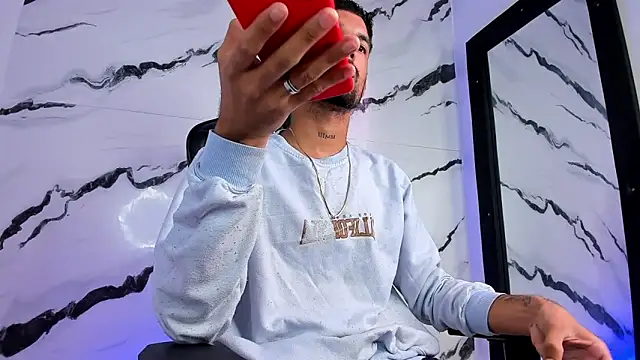 CarlosHotVibes online show from March 11, 2026, 2:12 pm