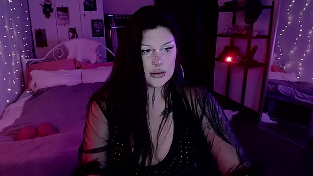 GothicKiraVex online show from June 28, 2026, 5:08 pm