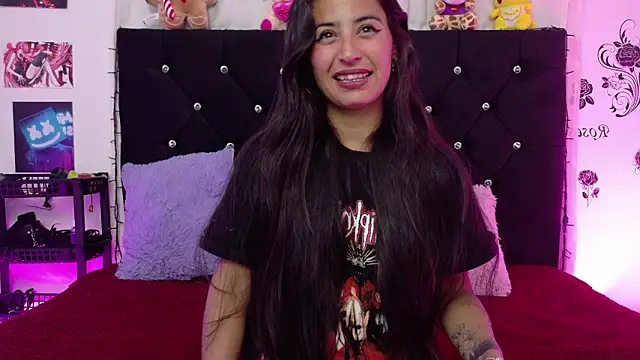 rose sexy smiley online show from March 5, 2026, 4:19 am