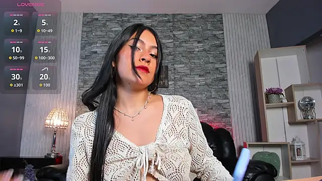 Snapshot of Madison_bennet18 chatting on June 19, 2026, 8:56 pm Madison bennet18 online show from June 19, 2026, 8:56 pm