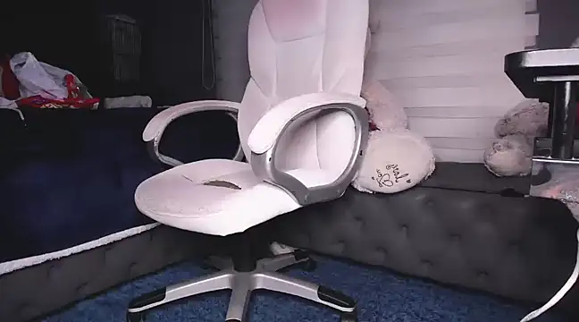 Snapshot of dirty_27cms chatting on January 18, 2025, 10:39 pm dirty 27cms online show from January 18, 2025, 10:39 pm