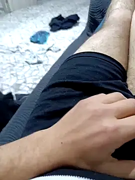 KADINDELISI34 online show from March 9, 2026, 4:33 pm