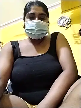 Snapshot of Cute_Piu chatting on February 24, 2026, 12:47 pm Cute Piu online show from February 24, 2026, 12:47 pm