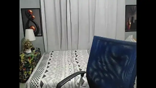 skinnyasianmiah online show from April 17, 2026, 10:40 am