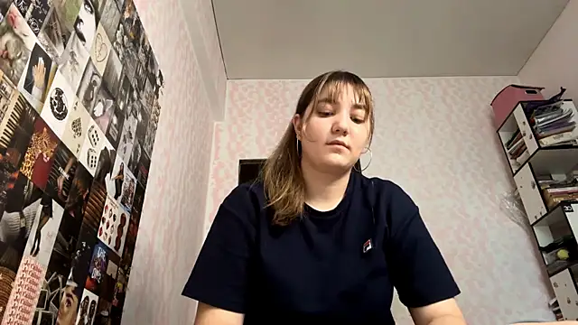 JanineThielman online show from June 25, 2026, 10:20 am