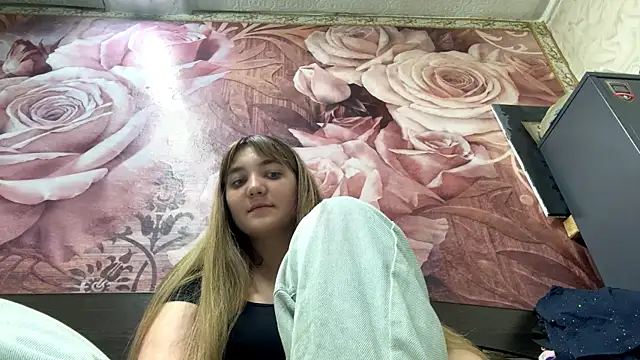JanineThielman online show from June 27, 2026, 6:40 am