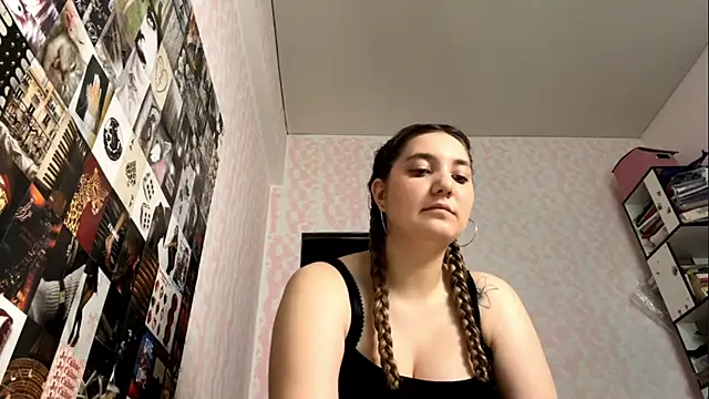 JanineThielman online show from June 28, 2026, 10:10 am