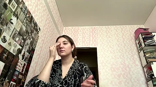 JanineThielman online show from August 1, 2026, 6:34 am