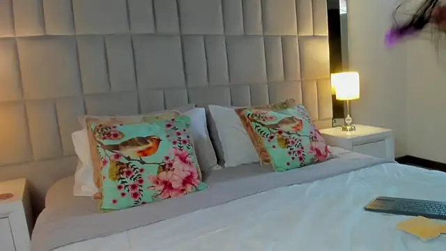 Tiffanyy Lam online show from March 16, 2026, 10:14 pm