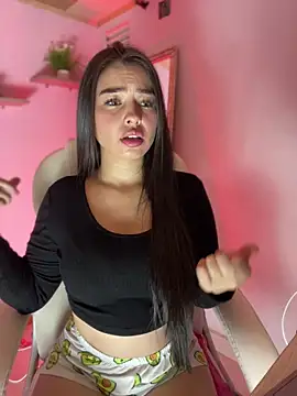 I Valentina online show from April 25, 2026, 3:53 am