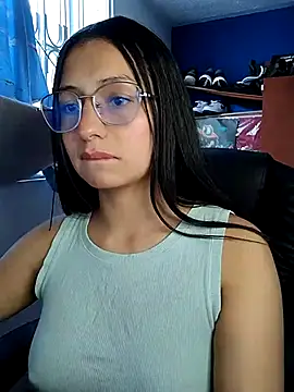 Angel swee online show from March 15, 2026, 2:01 pm