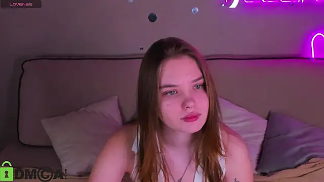 Saraa Broown online show from March 16, 2026, 1:00 am