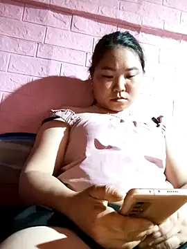 asian-bae online show from April 23, 2026, 1:13 pm