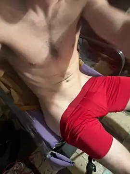 Aarondeweese27 online show from April 23, 2026, 1:40 am