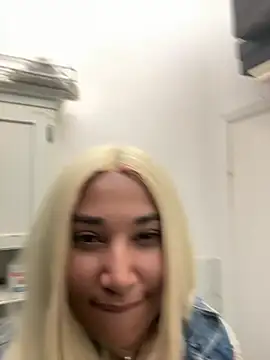BunnyYT online show from August 1, 2026, 12:54 am