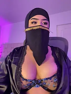 Yasmin cute online show from July 6, 2026, 2:36 pm