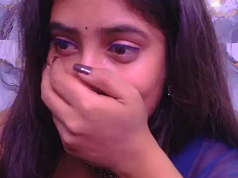 Aayesha-queen online show from April 23, 2026, 12:29 pm
