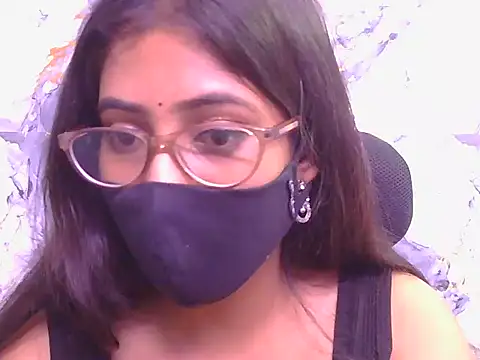 Snapshot of Aayesha-queen chatting on May 16, 2026, 10:36 am Aayesha-queen online show from May 16, 2026, 10:36 am