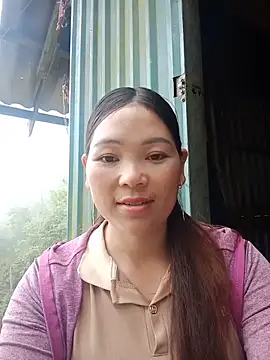 Snapshot of Salyk5 chatting on June 12, 2026, 8:13 am Salyk5 online show from June 12, 2026, 8:13 am
