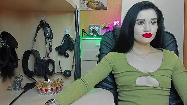 KristiTopxx online show from September 23, 2025, 7:28 pm