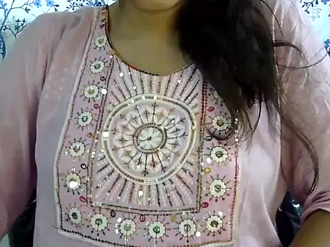 Snapshot of Neha_Sharma2 chatting on June 1, 2026, 12:07 pm Neha Sharma2 online show from June 1, 2026, 12:07 pm