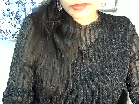 Snapshot of Neha_Sharma2 chatting on July 4, 2026, 1:28 pm Neha Sharma2 online show from July 4, 2026, 1:28 pm