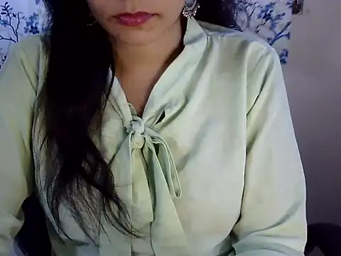 Snapshot of Neha_Sharma2 chatting on July 7, 2026, 1:04 pm Neha Sharma2 online show from July 7, 2026, 1:04 pm