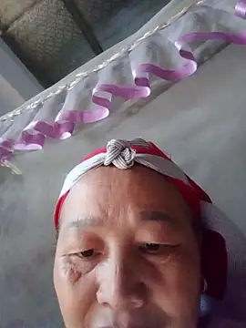 Snapshot of heesuu11 chatting on March 12, 2026, 4:51 am heesuu11 online show from March 12, 2026, 4:51 am