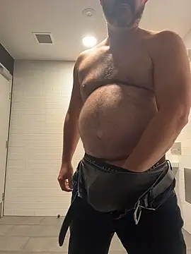 chubbylittlesecret online show from April 30, 2026, 4:52 am