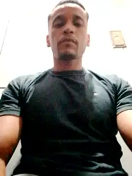Snapshot of Rodr_go14 chatting on May 5, 2026, 2:08 am Rodr go14 online show from May 5, 2026, 2:08 am