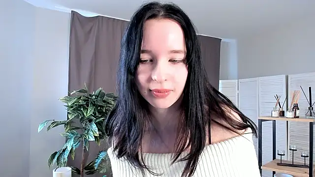 Snapshot of DeannSpatafore chatting on March 23, 2026, 5:44 am DeannSpatafore online show from March 23, 2026, 5:44 am