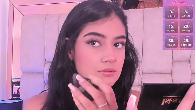 KatherineRuiz  online show from April 29, 2026, 12:20 pm