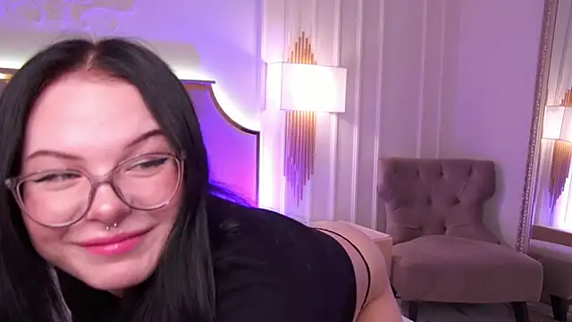 CindyMil online show from February 28, 2026, 6:14 am