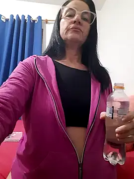 Camilegaucha online show from June 25, 2026, 11:20 pm