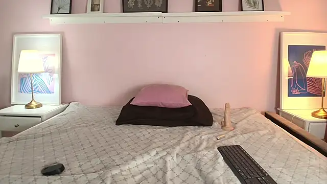Abigailladyy online show from April 30, 2026, 11:38 am