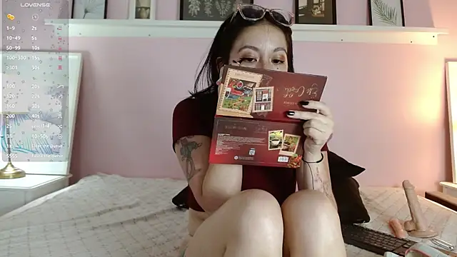 Snapshot of Abigailladyy chatting on July 7, 2026, 11:36 am Abigailladyy online show from July 7, 2026, 11:36 am