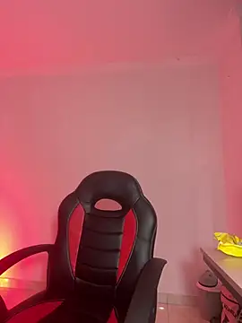 THALIA EF online show from March 7, 2026, 12:35 pm