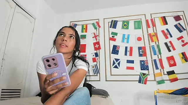 emily gaviria1 online show from June 20, 2026, 7:16 pm