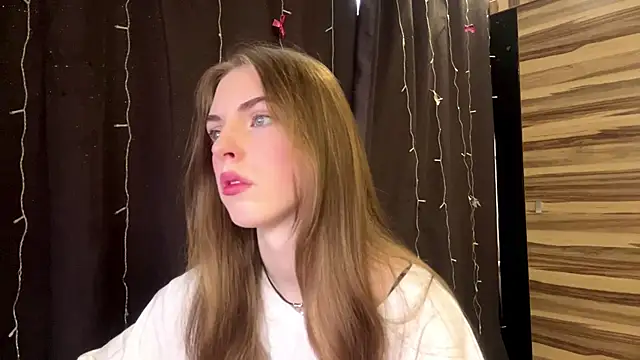 PollyDream online show from March 5, 2026, 7:15 am