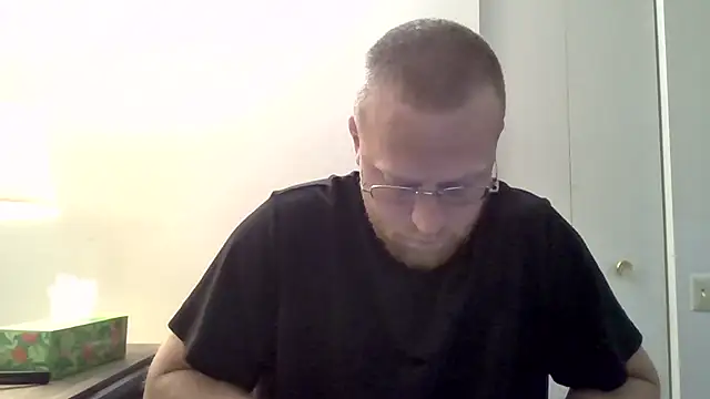 Snapshot of tytheexhibionist chatting on June 15, 2026, 1:13 pm tytheexhibionist online show from June 15, 2026, 1:13 pm