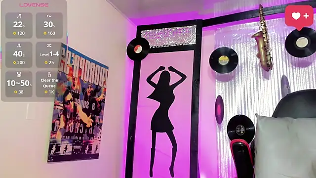 madison mujica  online show from March 2, 2026, 8:04 pm