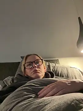 Snapshot of Amelie_BlondeXX chatting on March 14, 2026, 10:10 am Amelie BlondeXX online show from March 14, 2026, 10:10 am